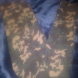 Rue21 Jeans - Green camo rue21 skinny pants Rue21 Jeans - Green camo rue21 skinny pants
